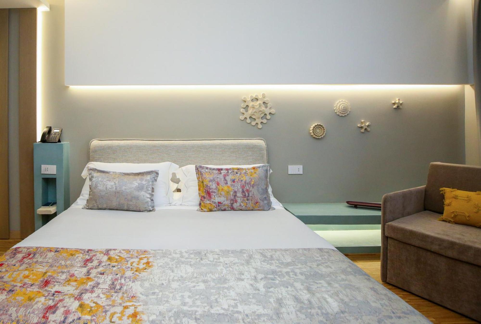 Hotel Vlora Priam, Affiliated By Melia Exterior photo